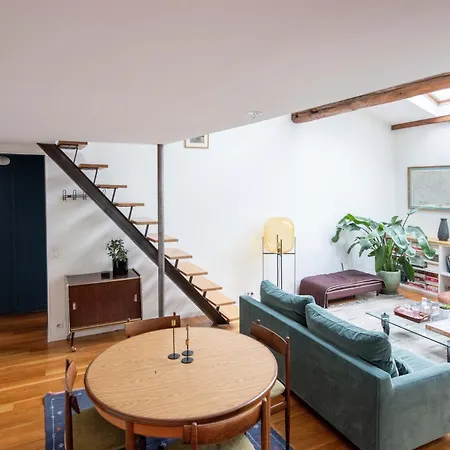 New Modern 2 And A Half Bedroom Loft In St Germain! Apartment *