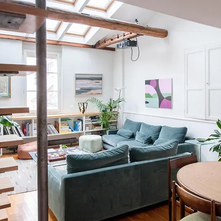 Apartment New Modern 2 And A Half Bedroom Loft In St Germain! Paris
